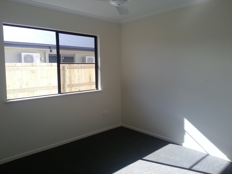 67 Makybe Diva Drive, Ooralea QLD 4740