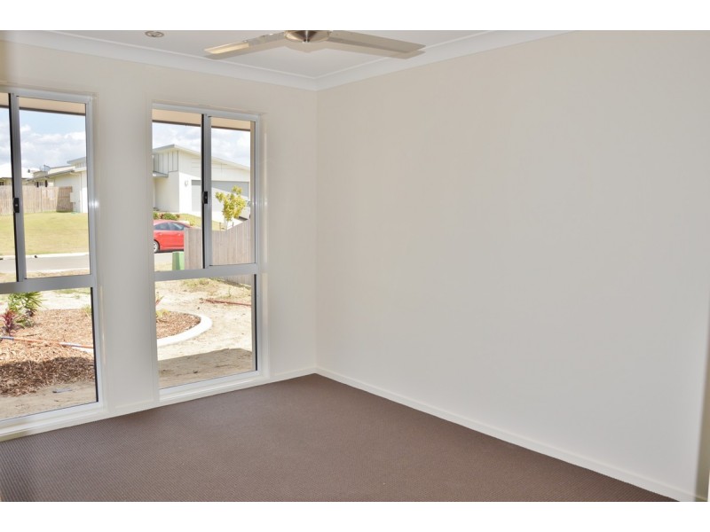 28 Bowden Crescent, Marian QLD 4753