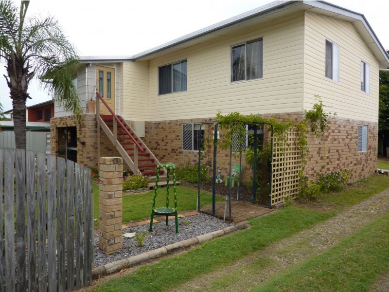 13 Magpie Street, Slade Point QLD 4740