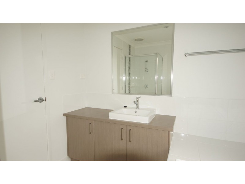 40 Superior Boulevard, Andergrove QLD 4740