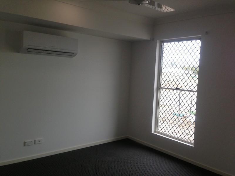 6 Roseville Street, Andergrove QLD 4740