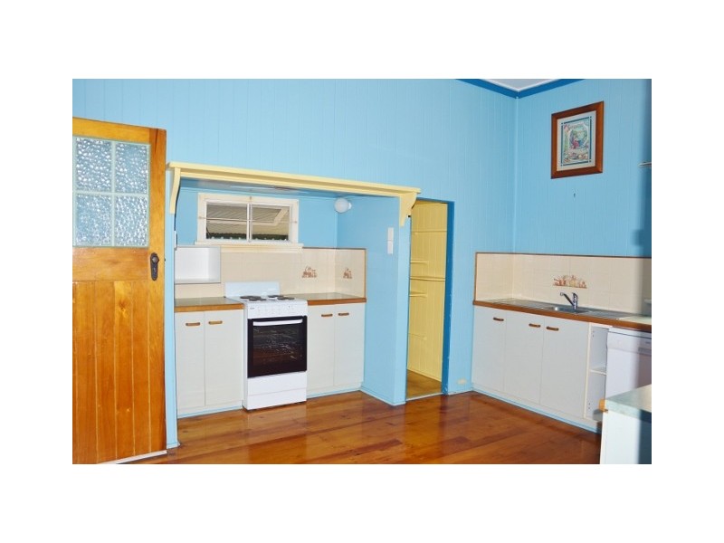 5 Lloyd Street, West Mackay QLD 4740