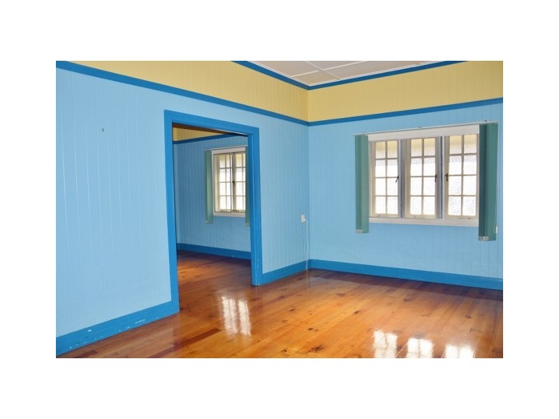 5 Lloyd Street, West Mackay QLD 4740