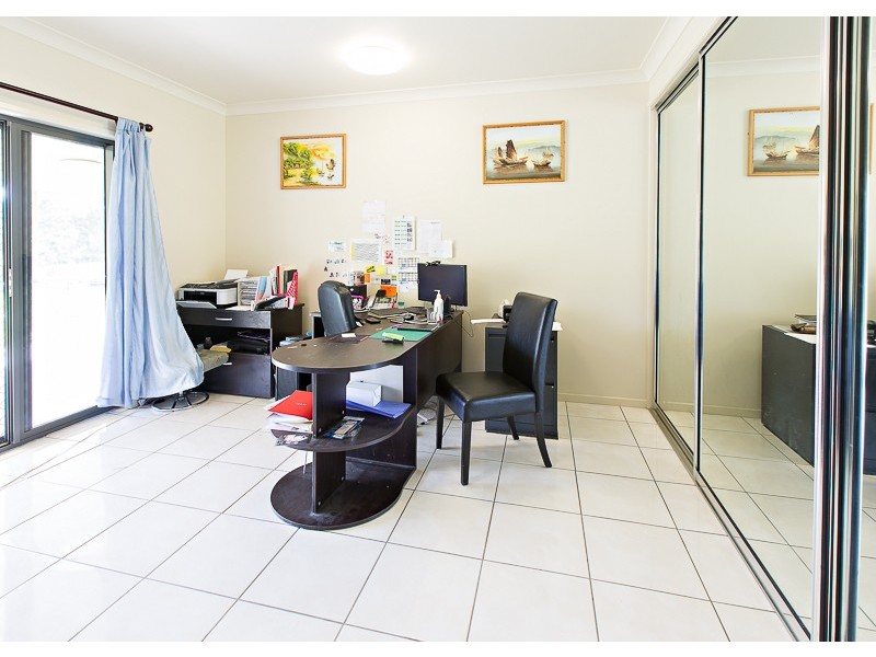 9 Lawrie Road, Sarina QLD 4737