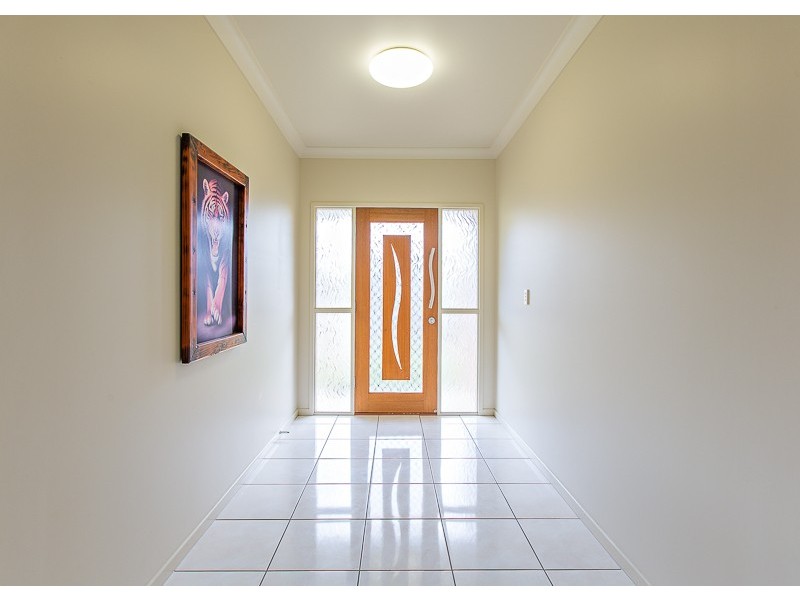 9 Lawrie Road, Sarina QLD 4737