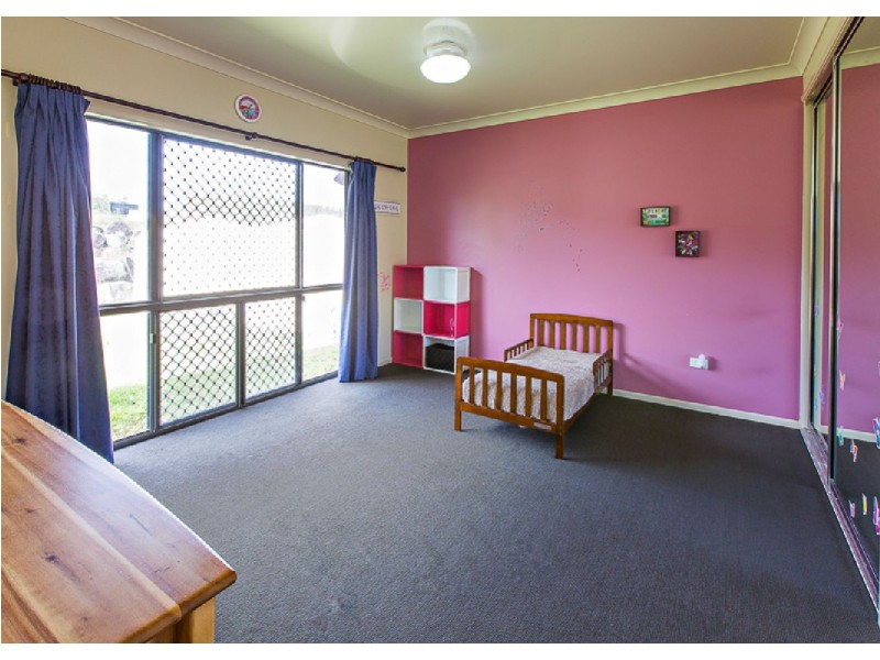 9 Lawrie Road, Sarina QLD 4737