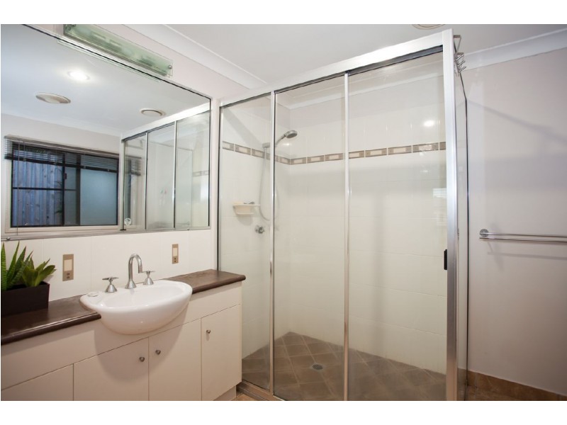 4 Inletway Court, Blacks Beach QLD 4740