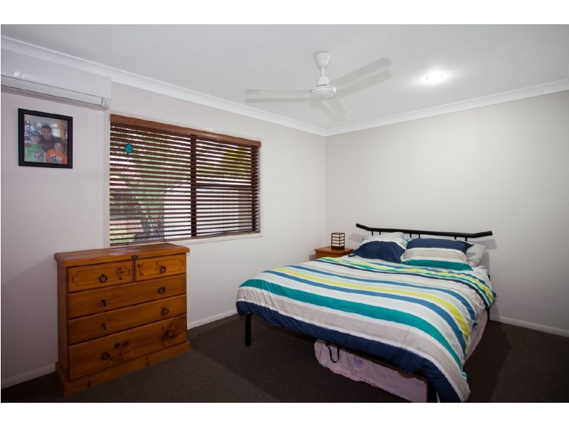 4 Inletway Court, Blacks Beach QLD 4740