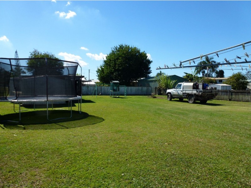 25a Creek Street, Walkerston QLD 4751