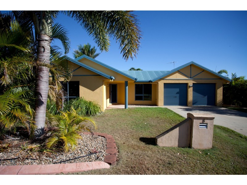 8 Sir Griffith Way, Rural View QLD 4740