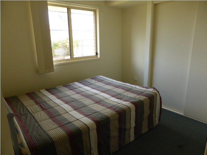 16 Spinks Court, Eimeo QLD 4740