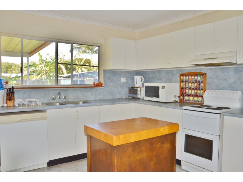 9 Krause Court, Andergrove QLD 4740