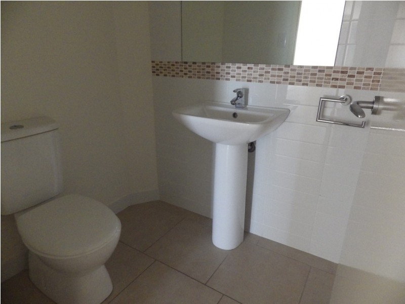 2/19 East Point Drive, Mackay Harbour QLD 4740