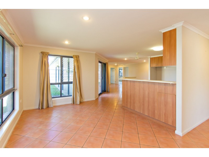 1 Wasley Court, Glenella QLD 4740