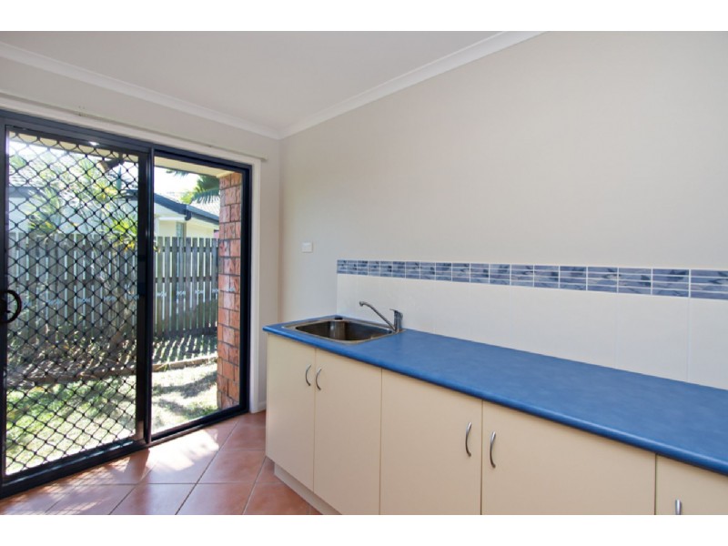 1 Wasley Court, Glenella QLD 4740