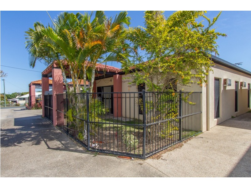 2/24 Meadow Street, North Mackay QLD 4740