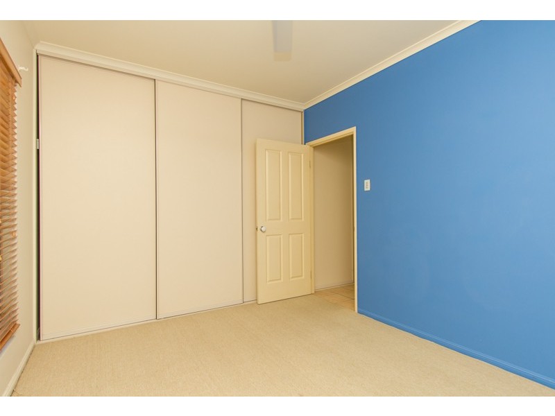 2/24 Meadow Street, North Mackay QLD 4740