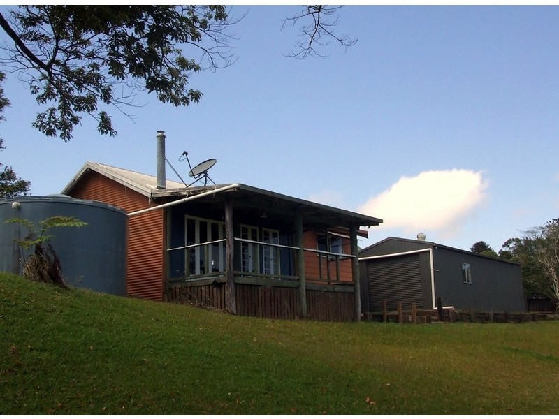 95 Cumming Street, Eungella QLD 4757