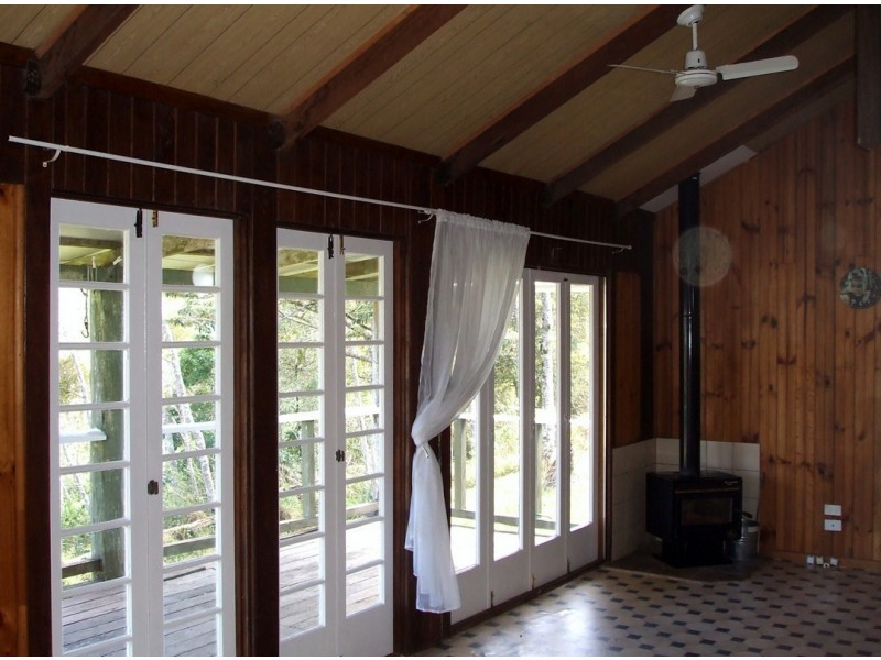 95 Cumming Street, Eungella QLD 4757