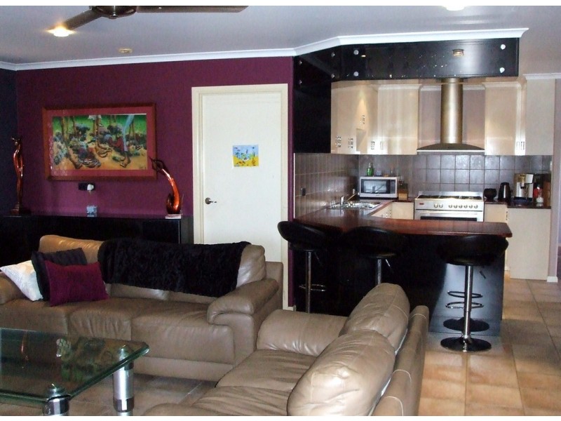 10 Ching Creek, Sarina QLD 4737