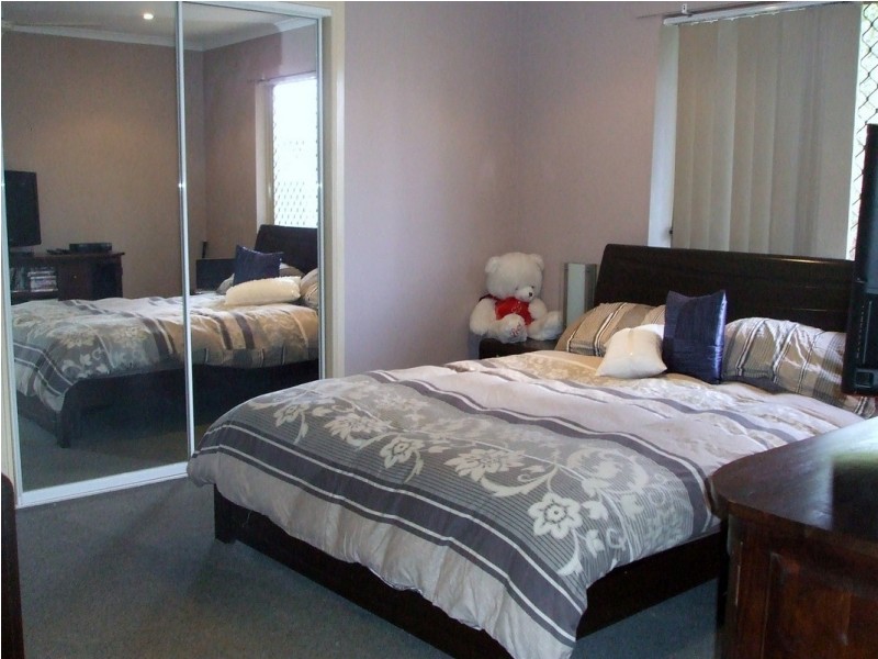 10 Ching Creek, Sarina QLD 4737