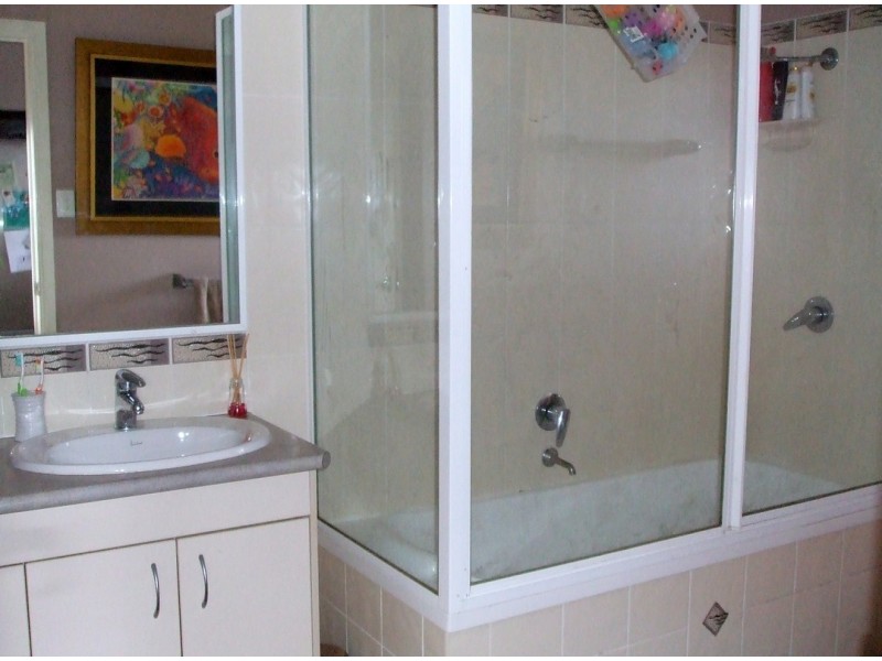 10 Ching Creek, Sarina QLD 4737