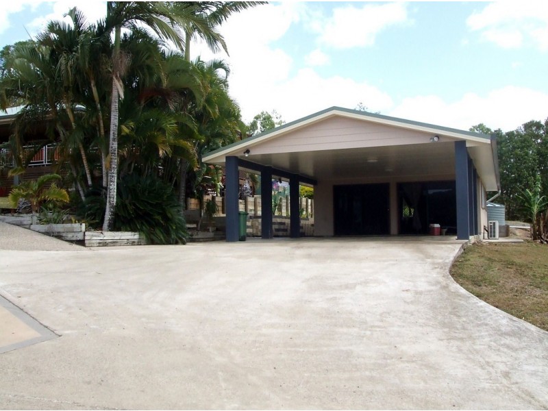 10 Ching Creek, Sarina QLD 4737