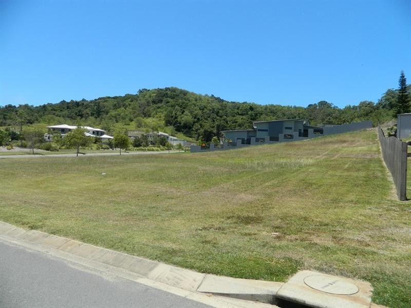 2 Eyre Place, Erakala QLD 4740