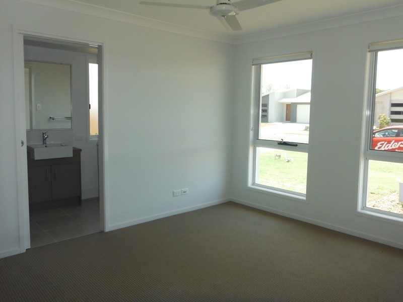 40 Superior Boulevard, Andergrove QLD 4740