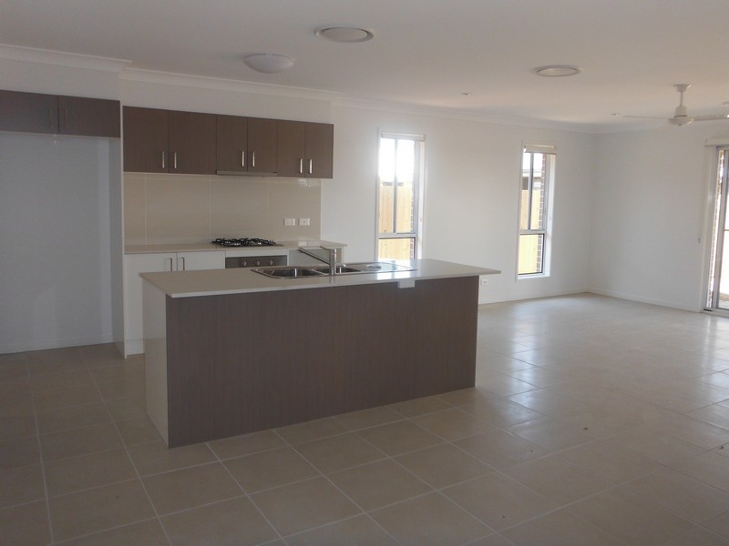 40 Superior Boulevard, Andergrove QLD 4740