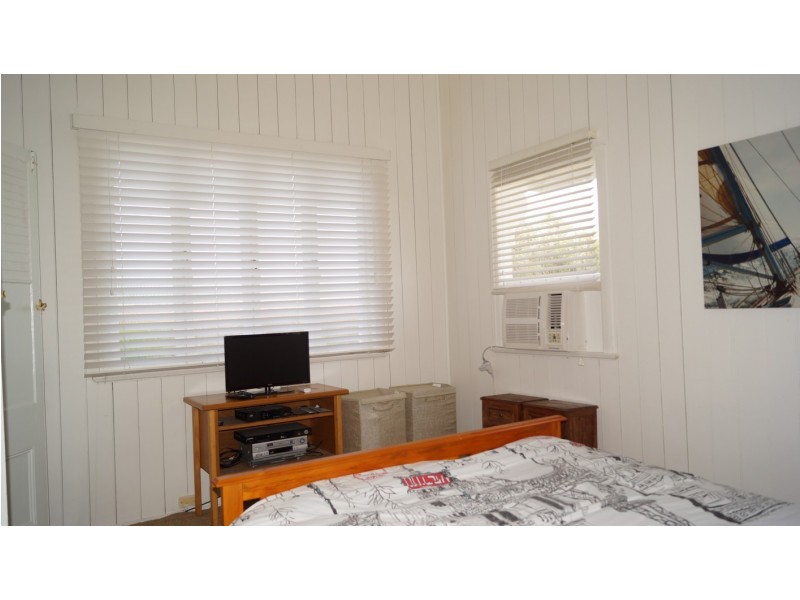 14 Wentford Street, Mackay QLD 4740