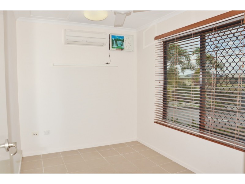 10 Katey Crescent, Mirani QLD 4754