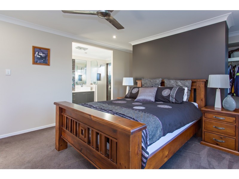 5 Macartney Drive, Marian QLD 4753