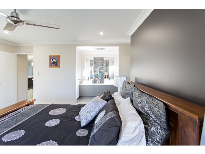 5 Macartney Drive, Marian QLD 4753