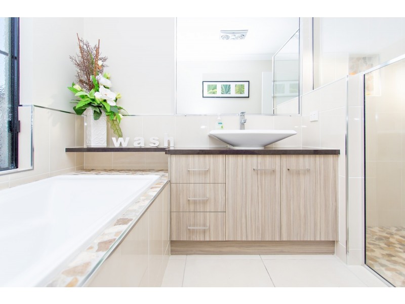 5 Macartney Drive, Marian QLD 4753