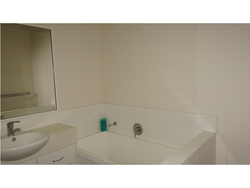 25 Coogee Terrace, Blacks Beach QLD 4740