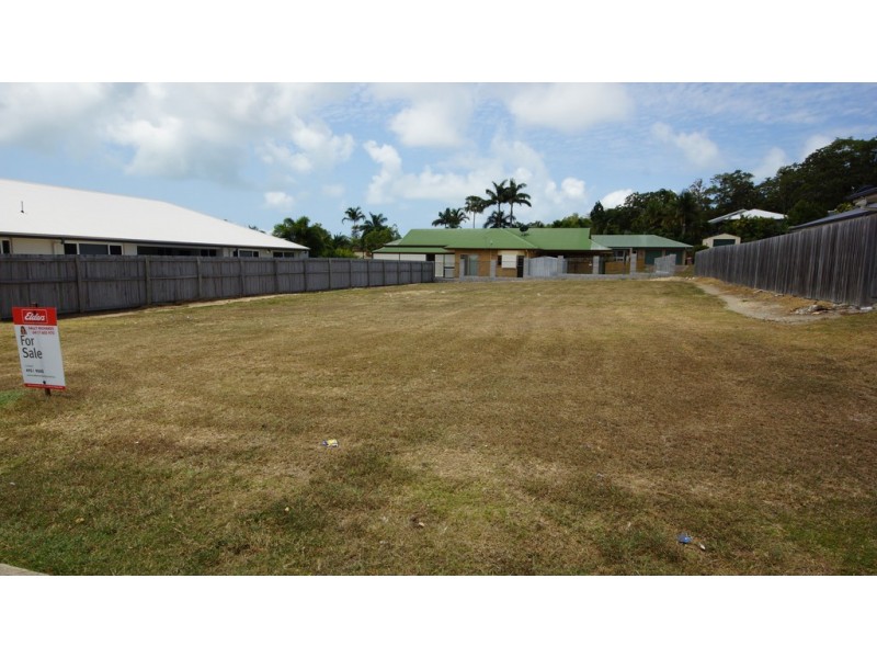 69 Phoenix Crescent, Rural View QLD 4740