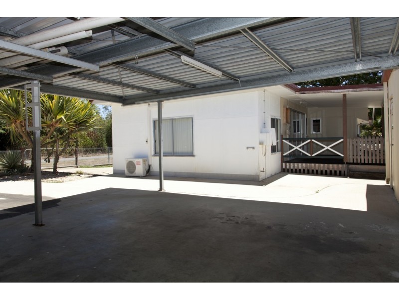 1 Matthew Street, Finch Hatton QLD 4756