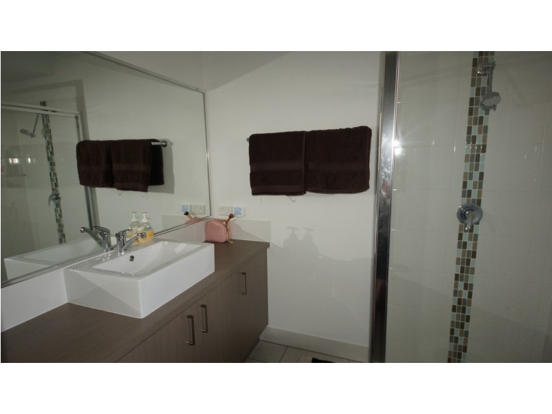 30 Kristy Crescent, Eimeo QLD 4740