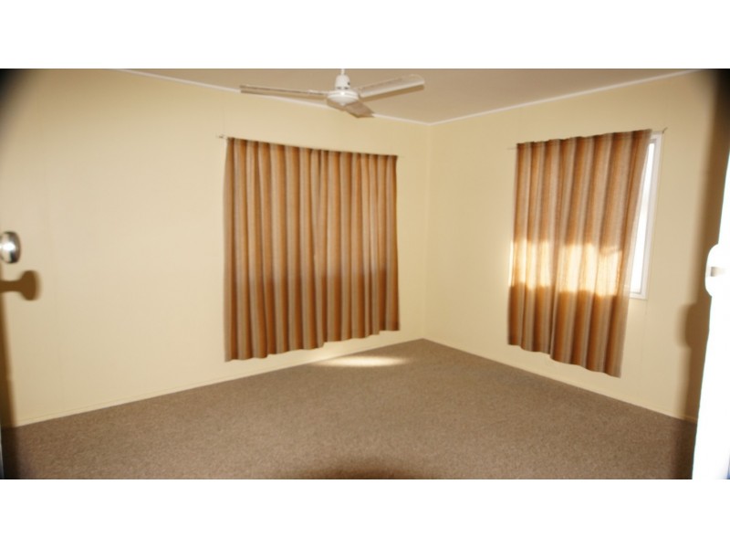 26 Norris Road, North Mackay QLD 4740