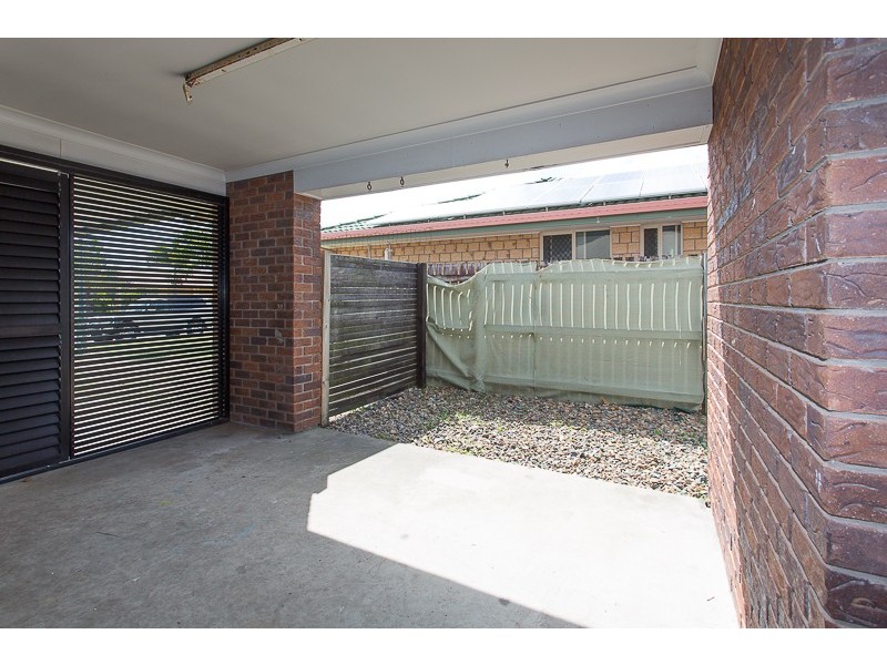 10 Freeman Avenue, Slade Point QLD 4740