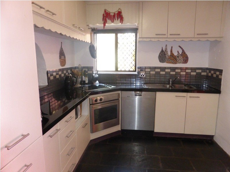 112 Mango Avenue, Eimeo QLD 4740