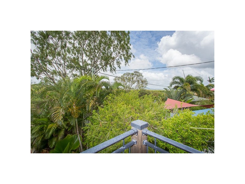 112 Mango Avenue, Eimeo QLD 4740