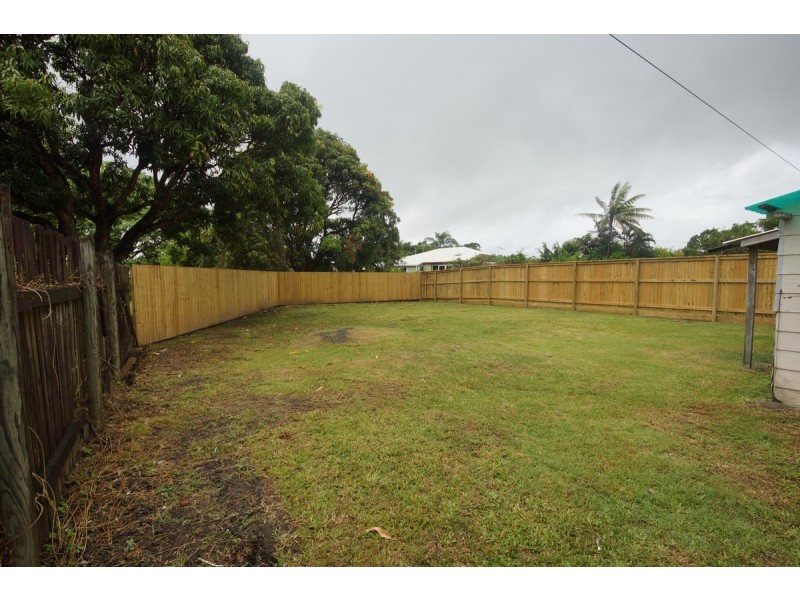 1 Gardiner Street, West Mackay QLD 4740