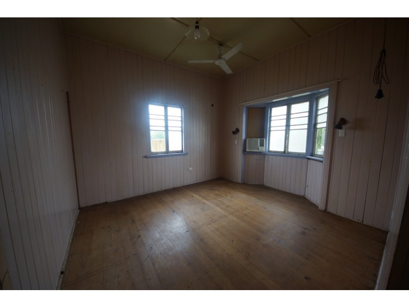 1 Gardiner Street, West Mackay QLD 4740