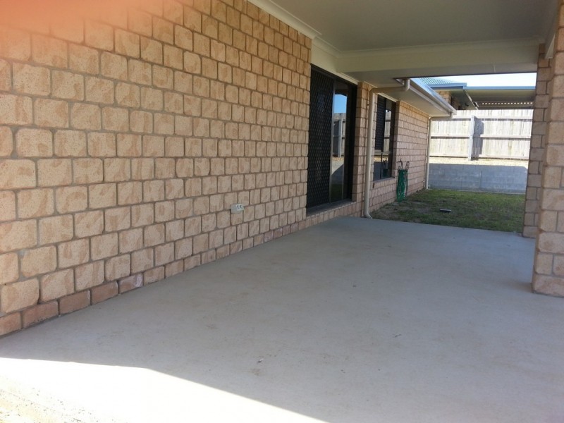 31 Hawkins Street, Bucasia QLD 4750