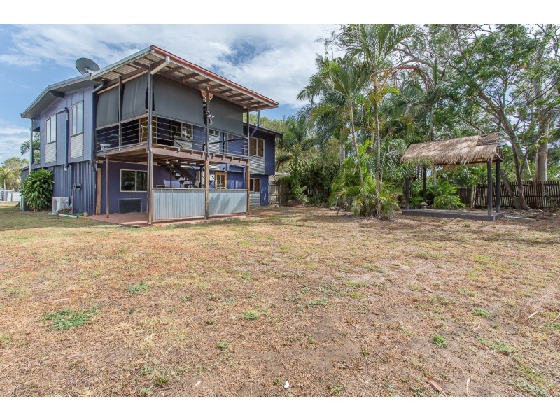 8 Janz Street, Slade Point QLD 4740