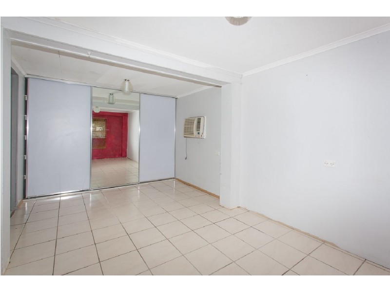 8 Janz Street, Slade Point QLD 4740