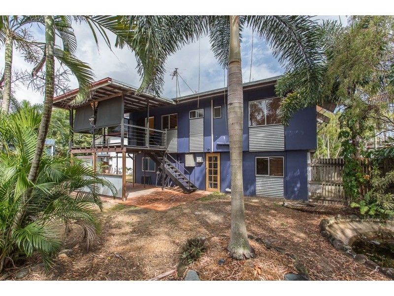 8 Janz Street, Slade Point QLD 4740