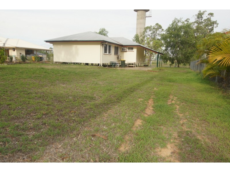 4 Cassia Court, Nebo QLD 4742